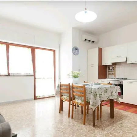 Gallipoli, Lido San Giovanni, 5 Posti Letto Semesterbostad *